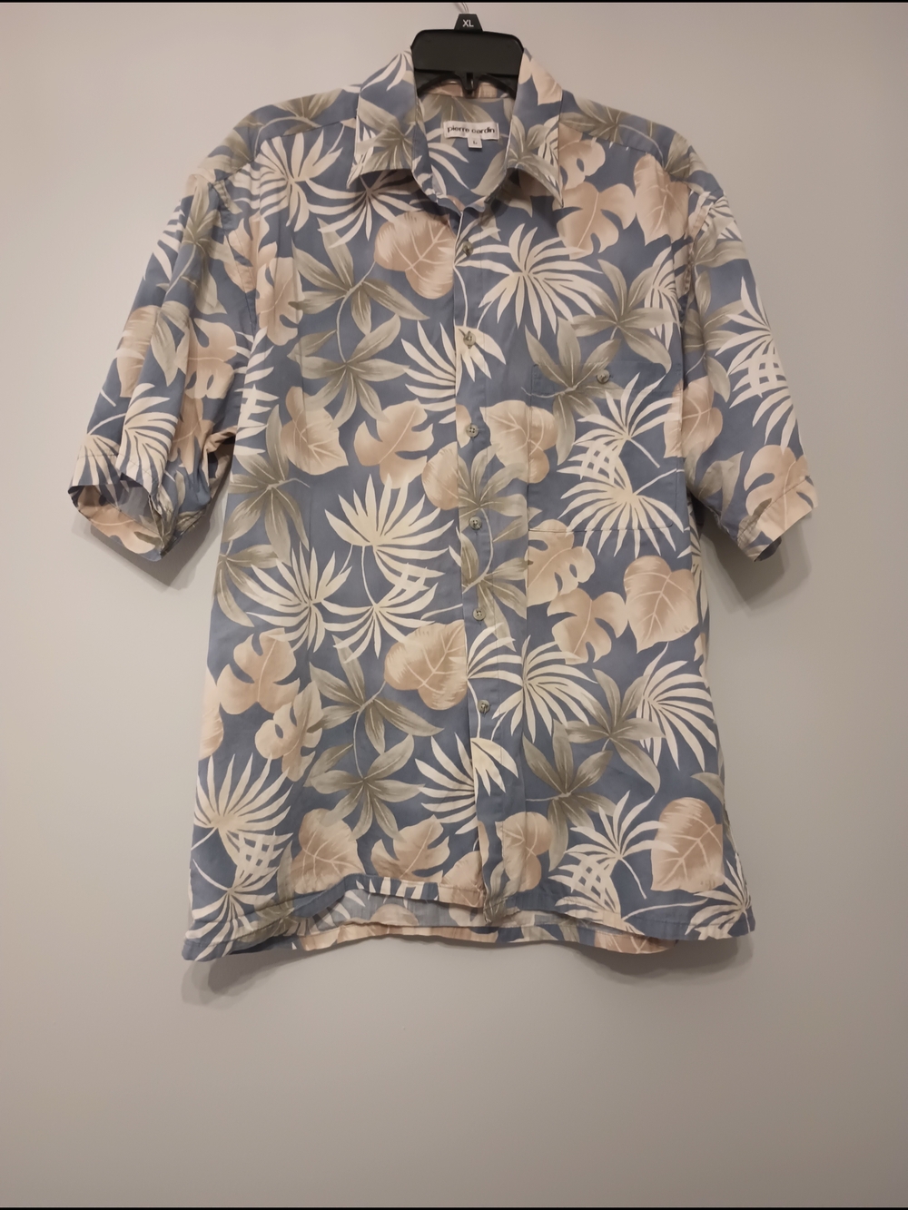 Men's Pierre Cardin Floral Hawaiian Short Sleeve Button-Down Shirt L